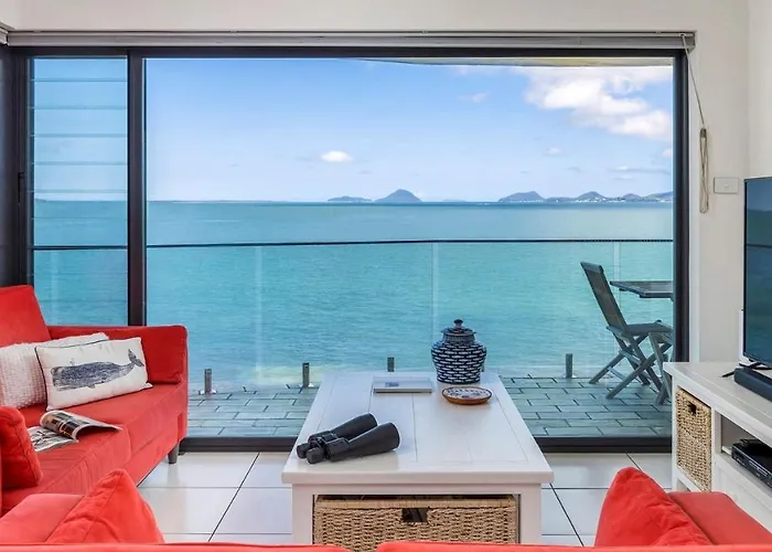 Lanimer Spectacular Waterfront